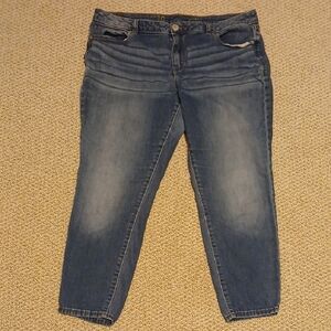 LC Lauren Conrad Blue Ankle Jeans Size 16
